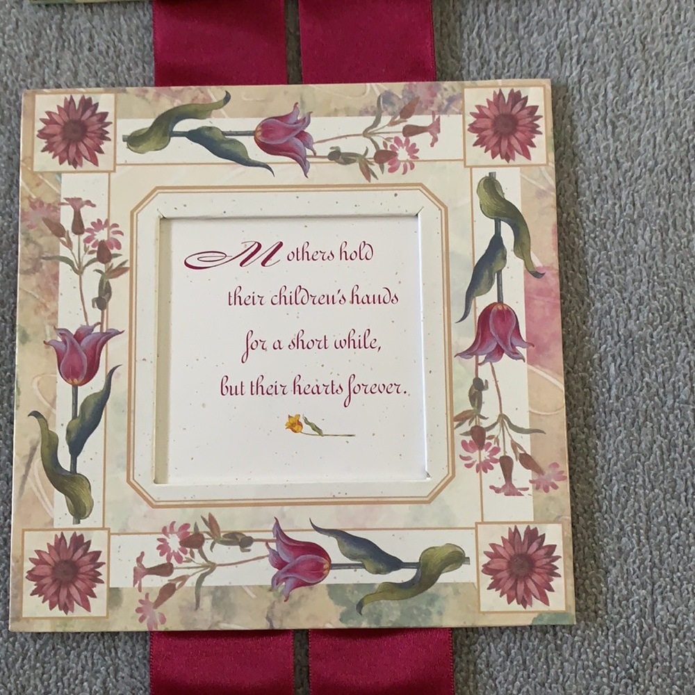 Picture frame - Picture 2 of 5